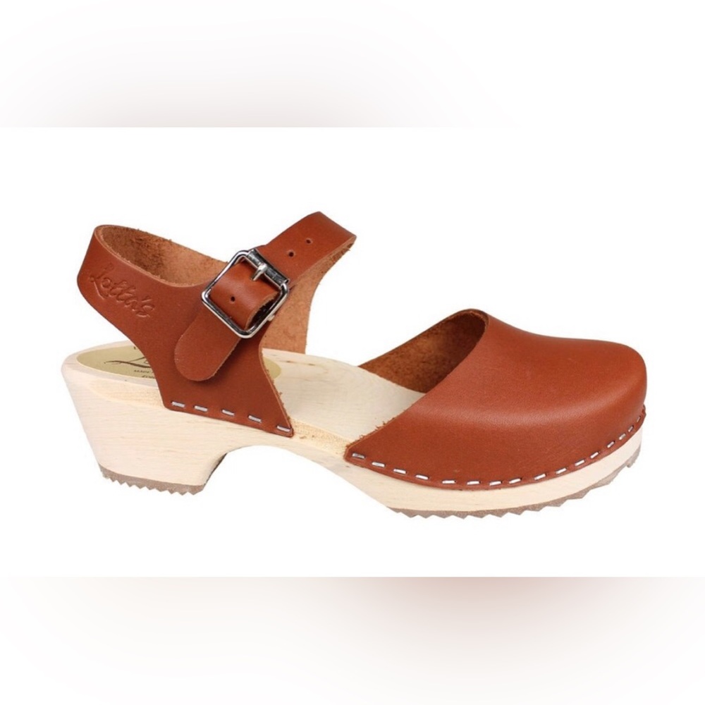 Lotta from Stockholm Handmade Brown Leather Clogs